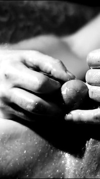 Prim-plan Stroking Plus Vibrator Balldo Til I ejaculează