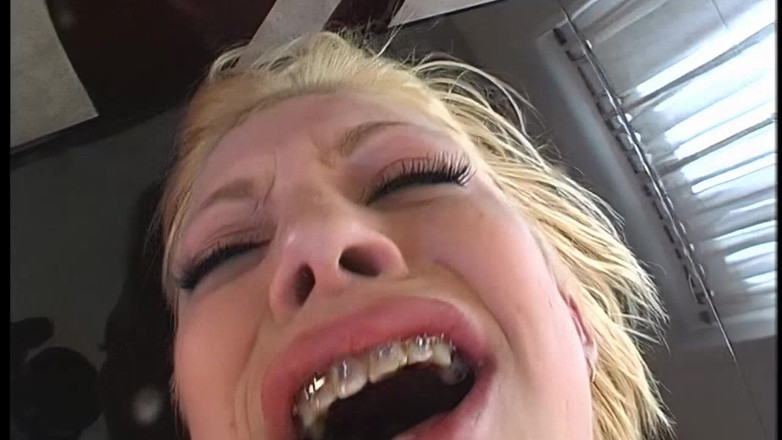 Oldschool X: Blonde MILF Spreads Hairy Pussy for Deep Hard Pounding