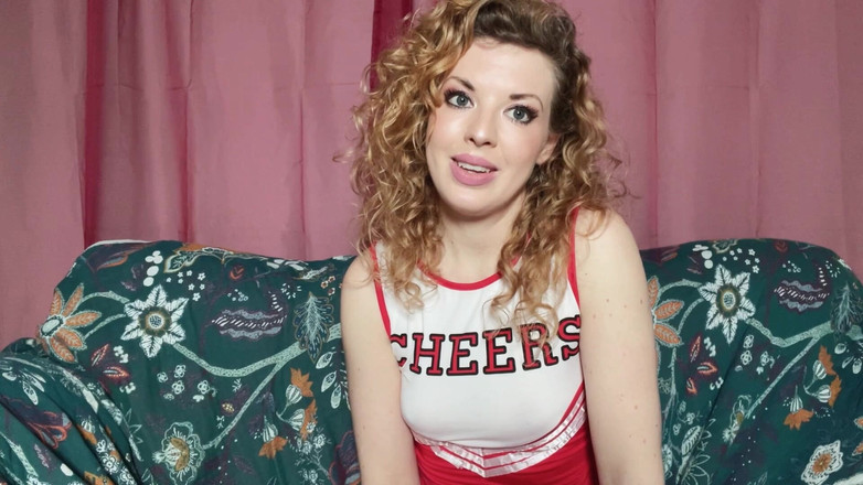 Bunnie Stevens: 치어리더 - 잊혀진 팬티!