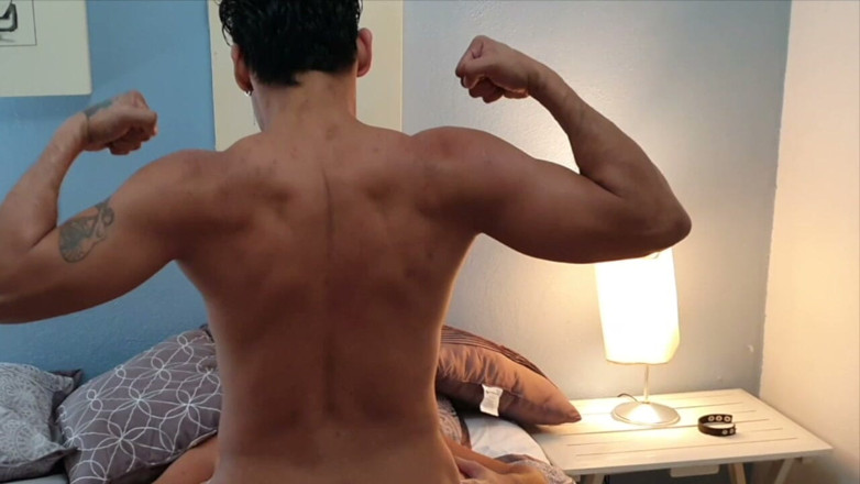Recent bareback porn from France: Bez siodełka fajna obudowa porno Amator