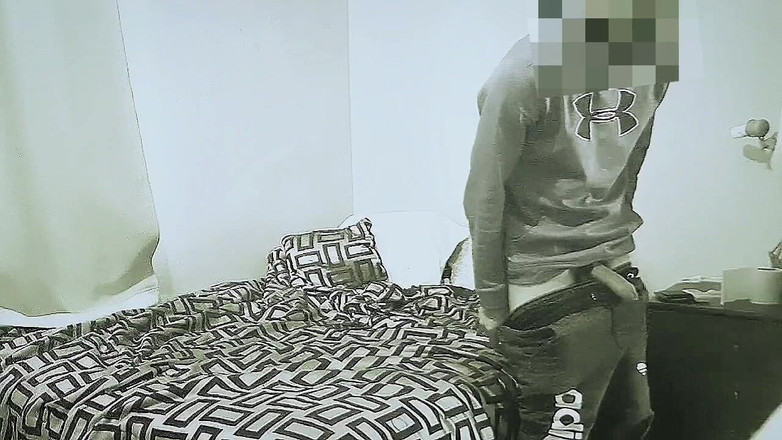 Tetto Michel: Abang tiri lurus saya dihisap buat kali pertama secara rahsia...