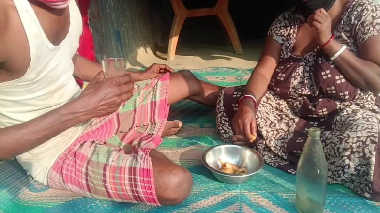 Nenika: Ngentot memeknya habis-habisan