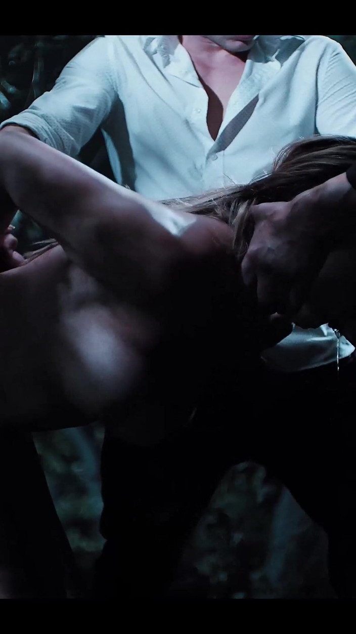 Freeze.xxx: Gangbang si jalang Asia - awek Jepun dengan tetek besar dipergunakan...