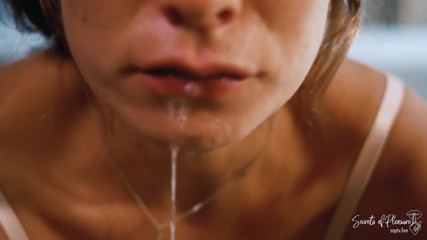 Molly Sweet: Bố kế bắt tôi đụ anh trai kế của tôi