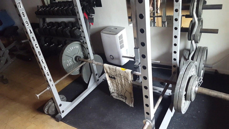 Pervy Studio: Weight lifting