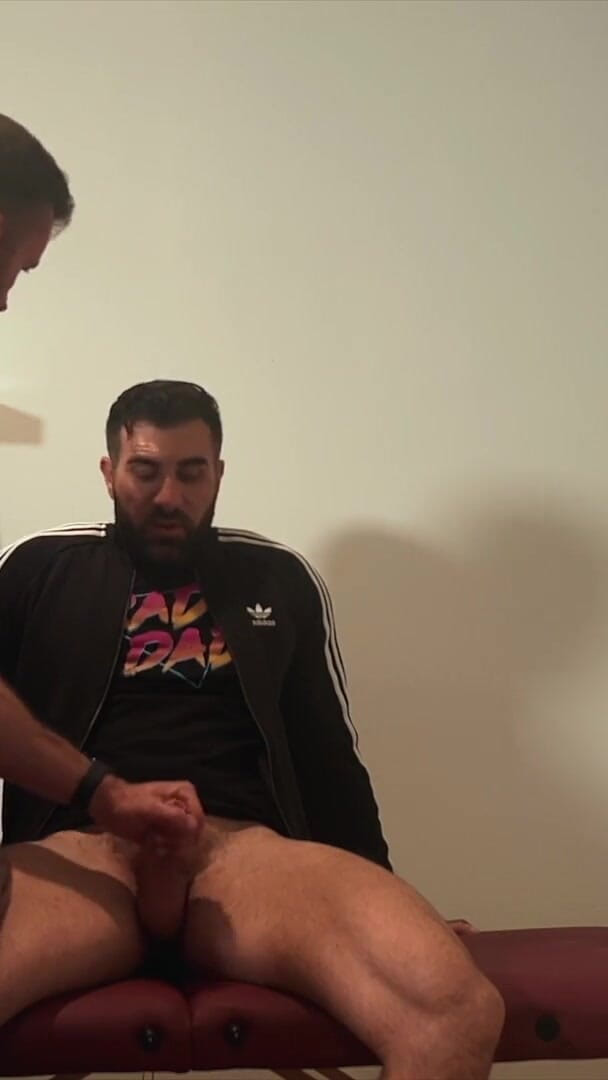 Fitcamguy: Ma visite chez un proctologue, massage de la prostate