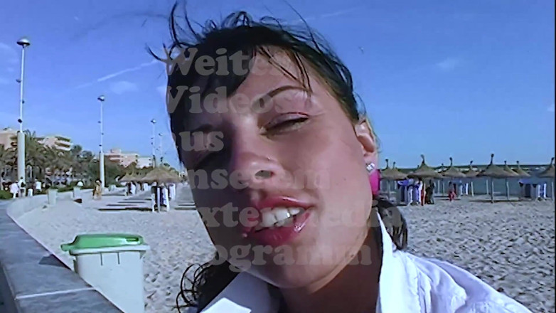 Beachbitches: Blonďatá kozatá myš nahá na Mallorce