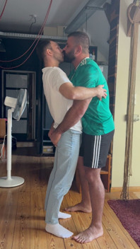 Sexy Boy Gets Fucked by Big Muscle Stepdaddy