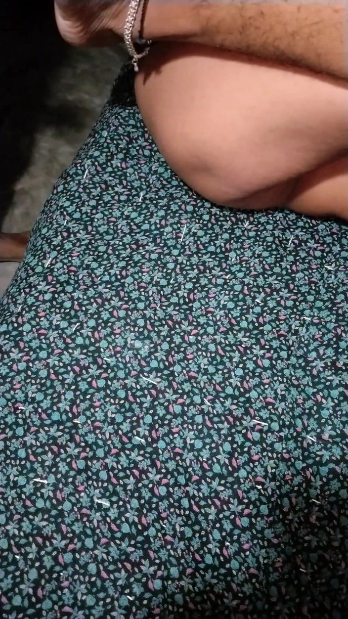 CHOUDHARYJAAN: ホット・デシ・ジジャ・サリ・チュダイ、デシ・ホット・バービー・チュダイのセックスビデオ、ホット・サリ・キ・チュダイ、