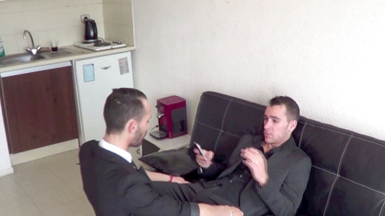 FRENCH STRAIGHT BOYS FUCKING GAY: Tiao की युवा स्ट्रेट बॉय द्वारा चुदाई