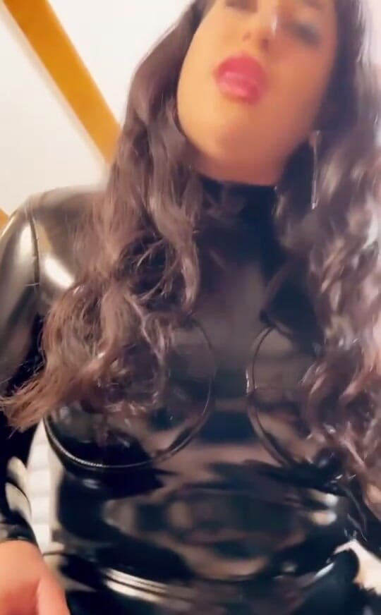 LadyAyse5: Layani majikan turki