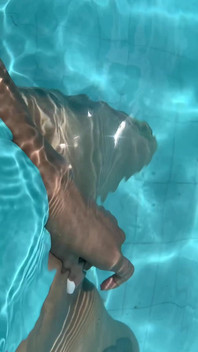 I Had an Orgasm in the Outdoor Pool