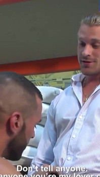 MENATPLAY - Denis Vega seduces straight colleague Johan Kane