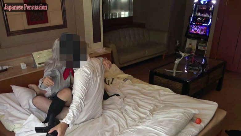 The Sexual Issues: F Cup cosplayer vú to trong trang phục phong cách...
