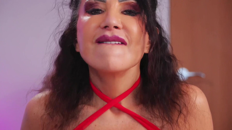 Oskar bennett: Queening Virgin - La Experiencia De Oskar