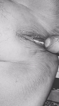 Girl's Seal Was Broken for the First Time and She Started Having Pain in Her Vagina Porn Video