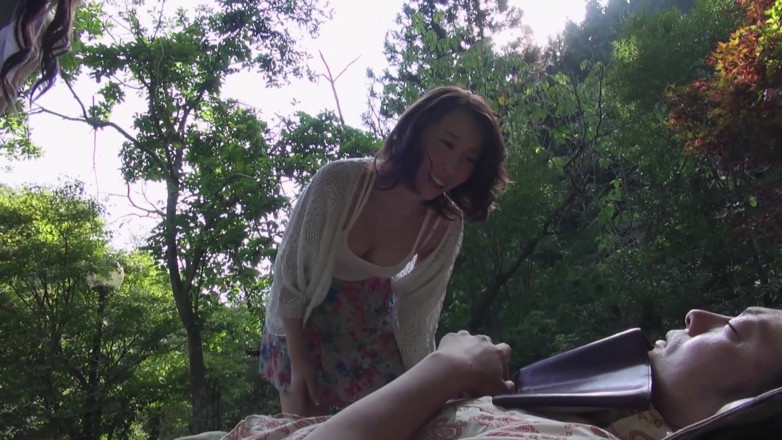 Old & Young: Horny Japanese Babe in Wild Toy and Cum Scenes