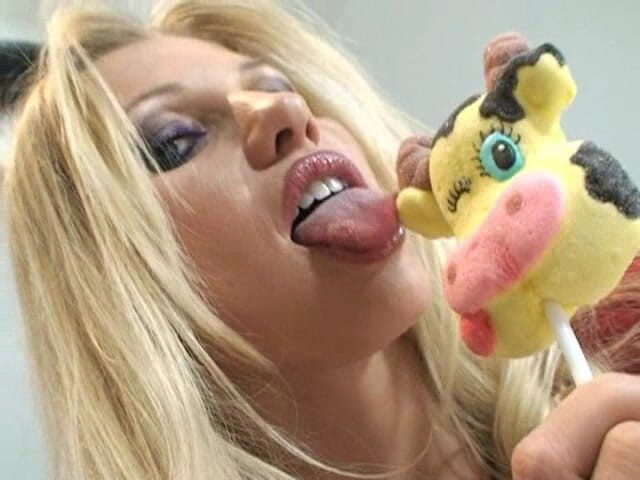 Only Big Melons: 狂野舔群交！