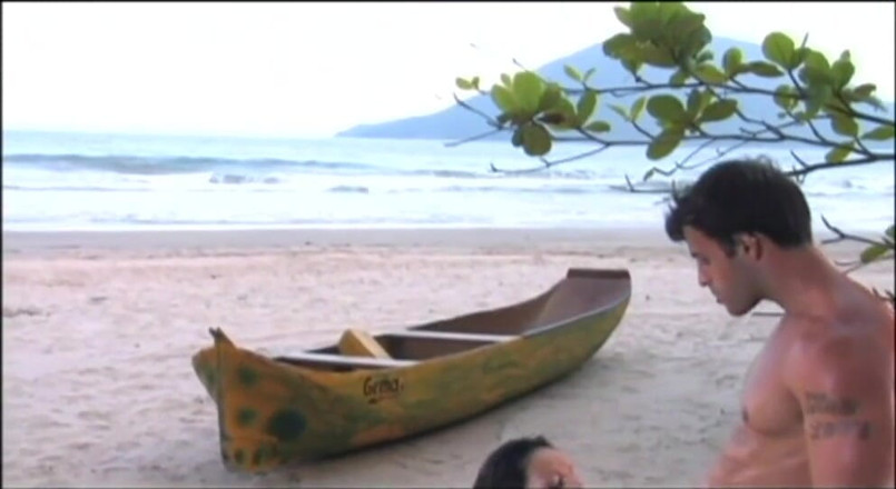 Just X Star: Kontol besar di pantai untuk jalang