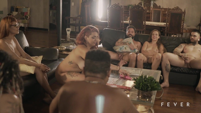 Fever Films: Truth or dare eindigt in een grote orgie