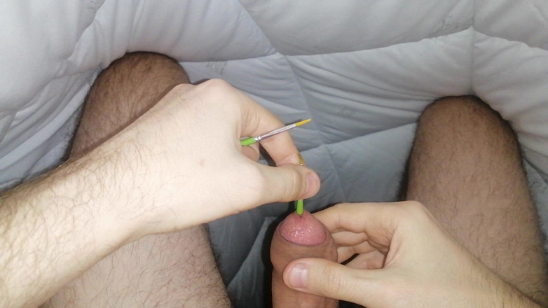AlexDeSad: 我会把刷子插入。尿道拉伸