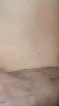 Deshi 热辣的大屁股熟女继母纯粹的狗式啪啪啪