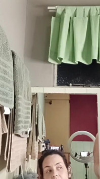 Conhecendo minha colega de quarto