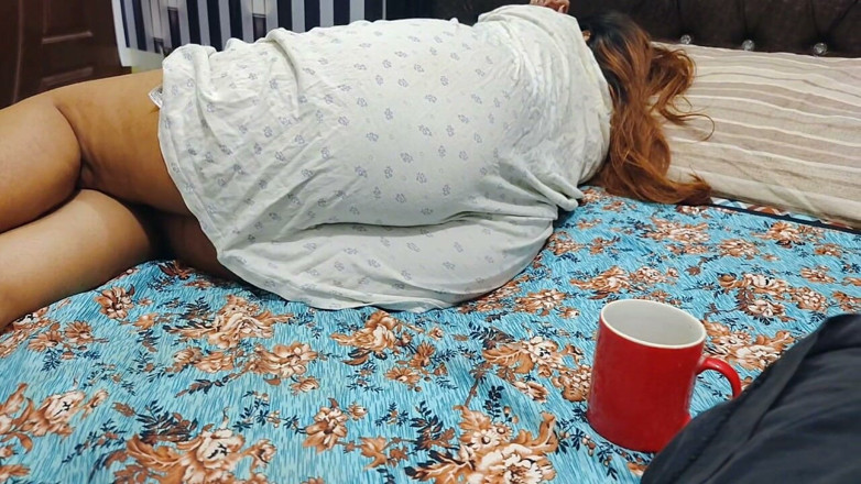 Sairaxsaim: Pregnant Baji - Big Natural Tits Desi Bhabi Boobs Dikhate howay