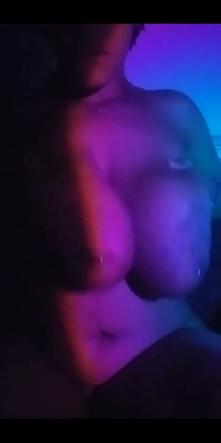 XMissusXeX: 灯光是最大的情绪调节者