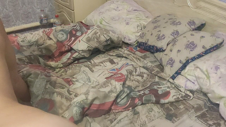 DirtyLubov: 흑발 소녀의 오럴과 애널