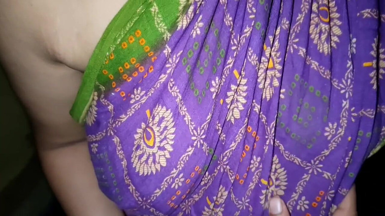 Bhabi8068: Setelah 2 tahun dientot sama saudara tiri tetangganya sendiri