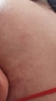Minha bunda abre e se abre perfeitamente em close-up.