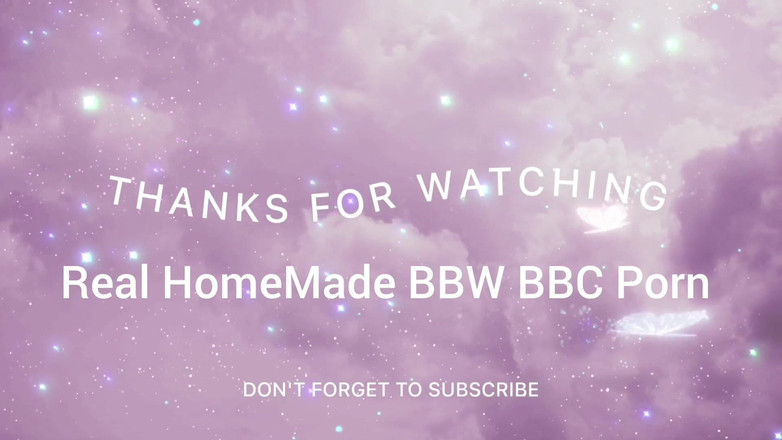 Super sexy ebony cuties: 尻尾のバットプラグでお尻を揺らす