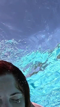 Swimming fetish - nackt schwimmen unter wasser