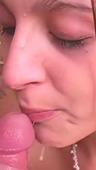 Unforgettable Fuck Session Releases Pure Pleasure and a Flowing Cumshot Waterfall
