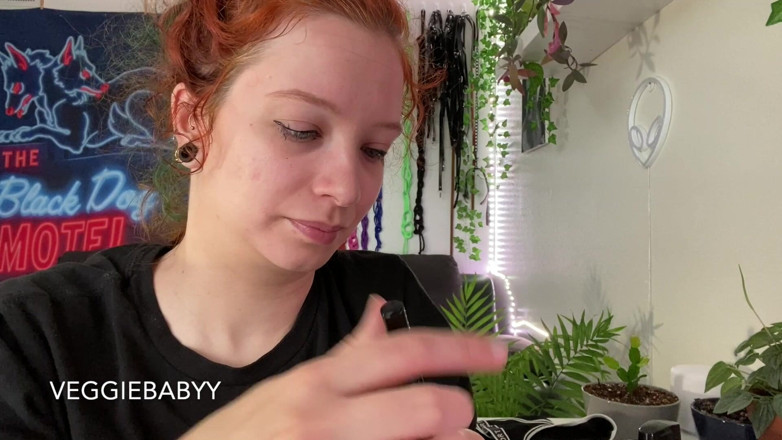 Veggiebabyy: Tired Girl Yawns While Getting Ready
