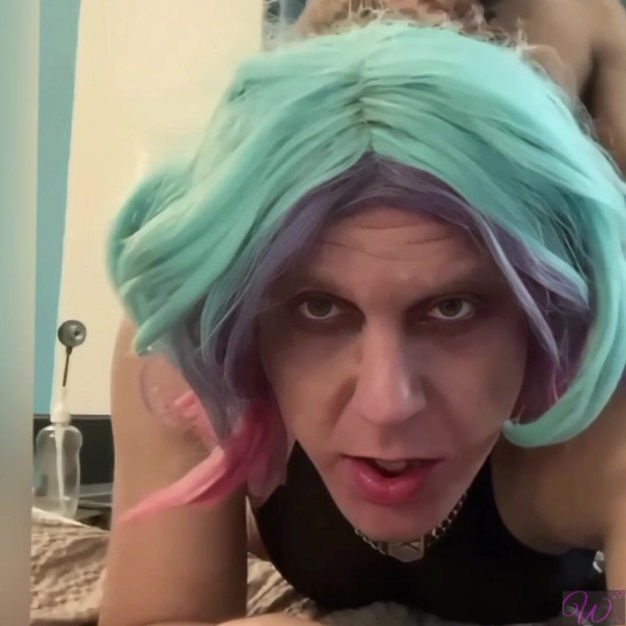 Whos nxt production: Conexión De Hotel Con Mi Vecina Mariquita