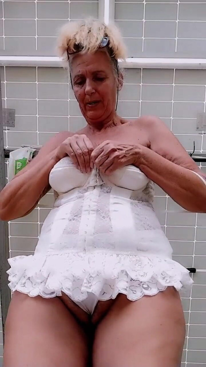 Lukerya: Ama de casa alegre Lukerya: cuando termina la reforma, comienza...