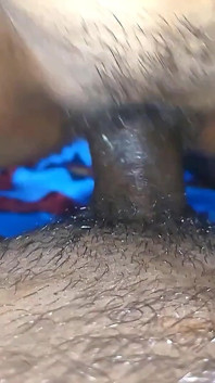 desi bhaabhi ki boyaphrend dvara chudaee