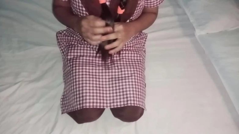 Parizadi: Indian College Sex at Home