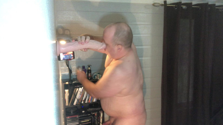 Charlieboy69: Deepthroat Huge 11 Inch King Cock Dildo Second Angle