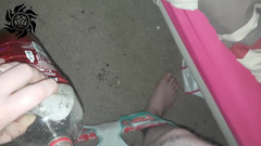 Jimbob Star Straight: Jimbob a tým chcaní v montáži věcí