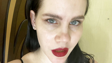 Anna Sky: Anna cewek raksasa memergokimu 4 k