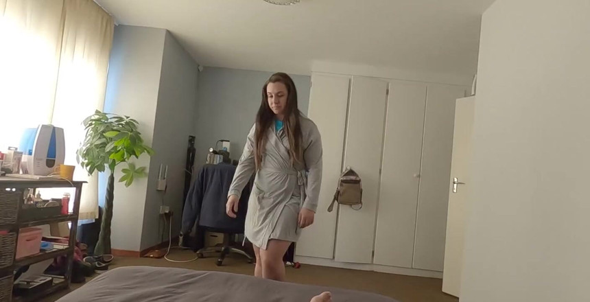 Stacey Reid: Macecha svádí nevlastního syna, protože čůrák nevlastního otce nebude tvrdý! Tabu...