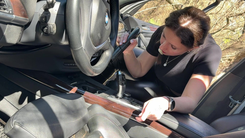 Hottie goddess: Outdoor Car Vacuum Leather Seats