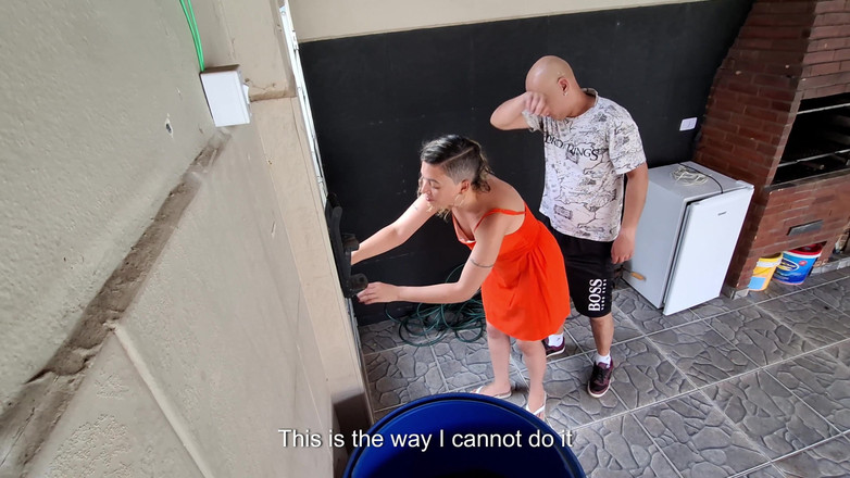 Gabi SweetCouplesStories: Masum üvey anne üvey oğluyla bodrumda mahsur kalıyor.