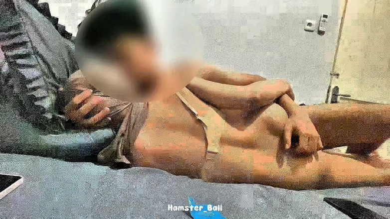 Hamster_Ball: mere pita shahar se baahar hone ke dauraan meri malay...