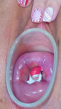 Santa Claus navštíví moji dělohu