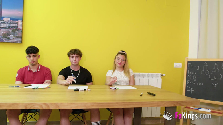 FAKings: Şimdiye kadarki en iyi öğretmen - lara cruz Jacky Blondie ve arkadaşlarına...
