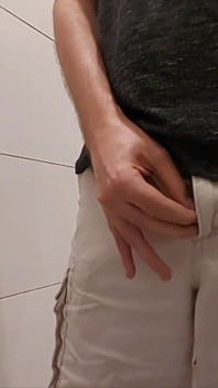 Chcaní na piss na pisoáru - pissing kolekce!